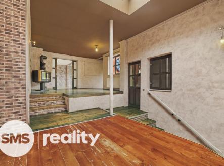 Prodej - restaurace, 173 m²