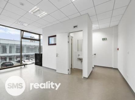 Pronájem kanceláře, 100 m²