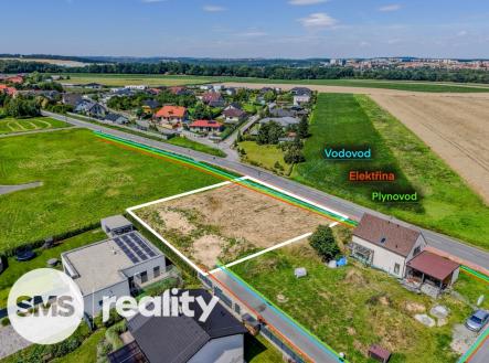 Prodej pozemku pro bydlení, 1 305 m²