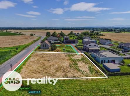 Prodej pozemku pro bydlení, 1 305 m²