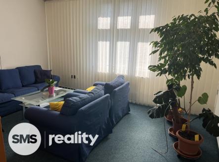 Pronájem kanceláře, 66 m²