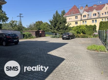 Pronájem kanceláře, 66 m²