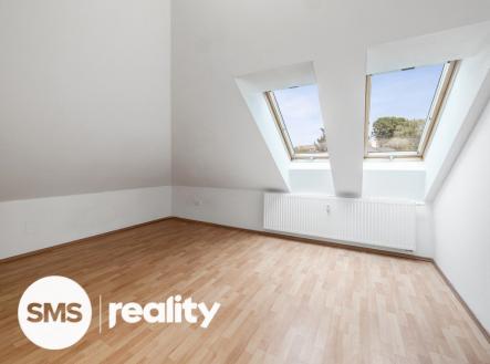 Pronájem bytu, 1+kk, 29 m²