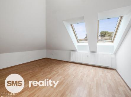 Pronájem bytu, 1+kk, 29 m²