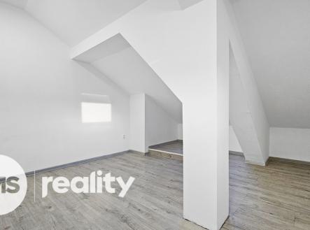 Pronájem bytu, 2+kk, 34 m²