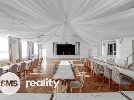 Prodej hotel, 1 735 m²