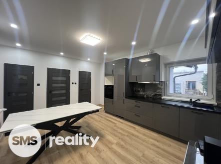 Pronájem domu/vily, 80 m²