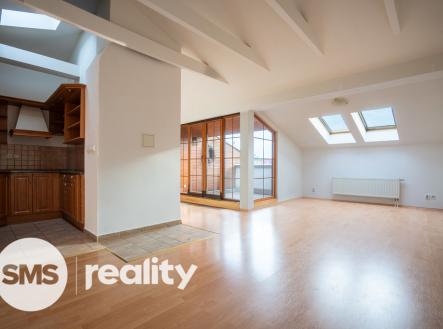 Pronájem bytu, 3+kk, 108 m²