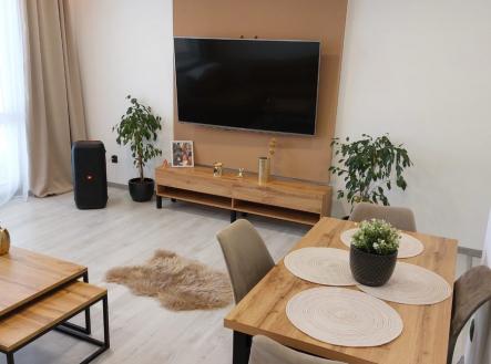 Pronájem bytu, 3+1, 72 m²