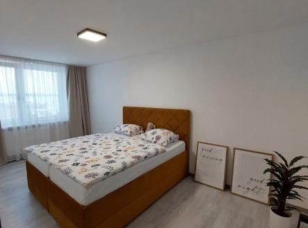 Pronájem bytu, 3+1, 72 m²