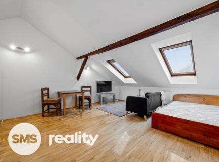 Pronájem bytu, 1+kk, 62 m²