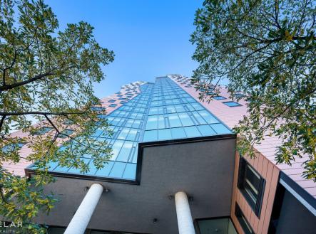 Pronájem bytu, atypický, 332 m²