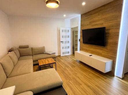 Pronájem bytu, 2+kk, 50 m² obrázek