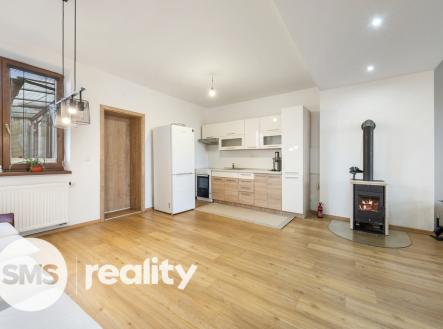 Pronájem bytu, 3+kk, 84 m²