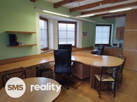 Pronájem kanceláře, 28 m²