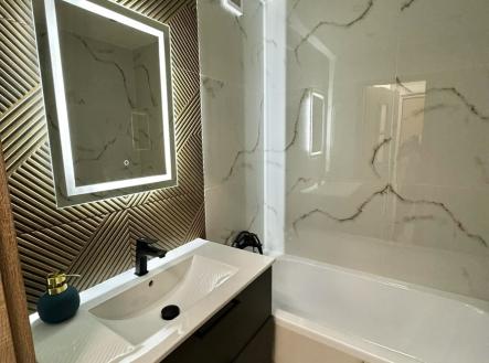 Pronájem bytu, 2+1, 53 m²