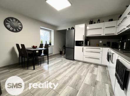 Pronájem bytu, 3+1, 60 m²