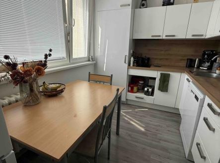 Pronájem bytu, 1+kk, 34 m²