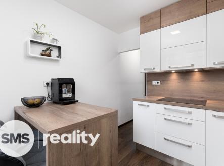 Prodej bytu, 2+1, 60 m²