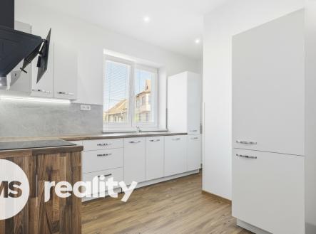 Pronájem bytu, 5+1, 95 m²