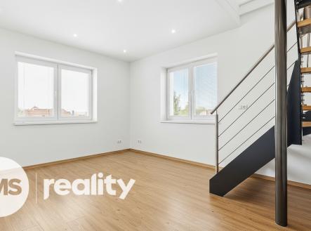 Pronájem bytu, 5+1, 95 m²