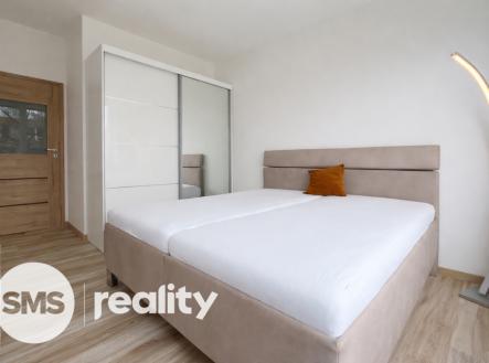 Pronájem bytu, 3+1, 61 m²