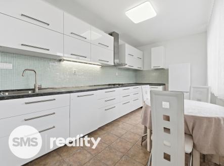 Pronájem bytu, 3+kk, 92 m²