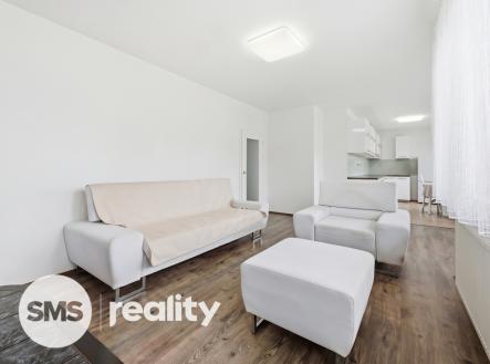 Pronájem bytu, 3+kk, 92 m²