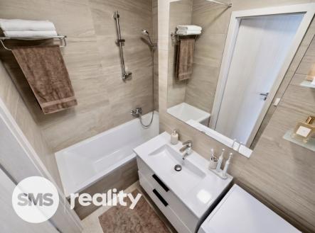 Pronájem bytu, 3+kk, 75 m²