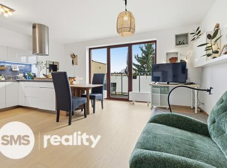 Pronájem bytu, 3+kk, 72 m²