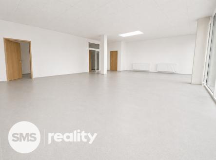 Pronájem obchodní prostor, 113 m²