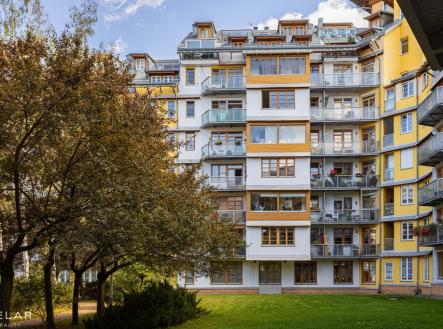 Pronájem bytu, 3+1, 107 m²