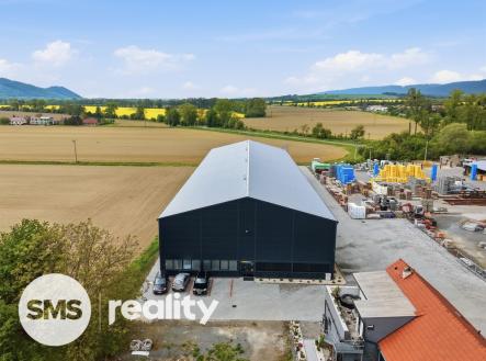 Pronájem skladu, 1 731 m²