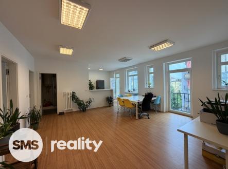 Pronájem bytu, 3+kk, 104 m²