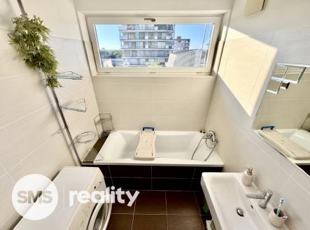 Pronájem bytu, 2+kk, 67 m²