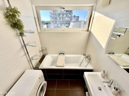 Pronájem bytu, 2+kk, 67 m²