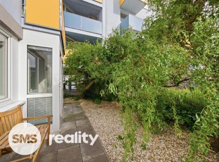 Pronájem bytu, 2+kk, 57 m²