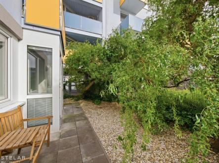 Pronájem bytu, 2+kk, 57 m²