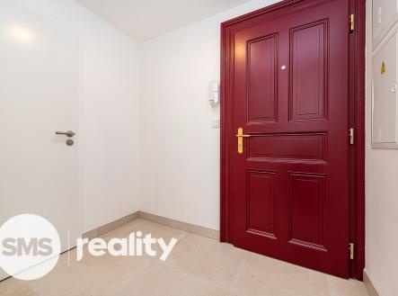 Pronájem bytu, 2+kk, 68 m²