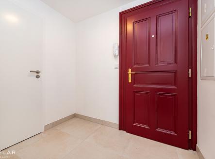 Pronájem bytu, 2+kk, 68 m²