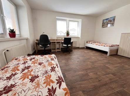 Pronájem bytu, 4+1, 100 m²