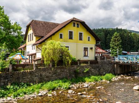 Prodej obchodní prostory, 640 m²