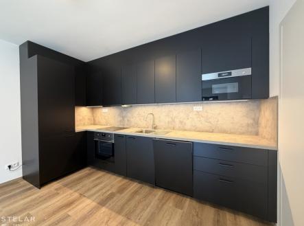 Pronájem bytu, 3+kk, 71 m²