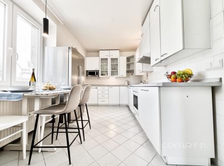 Prodej bytu, 4+1, 237 m²