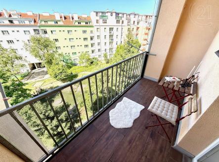 Prodej bytu, 4+kk, 82 m²