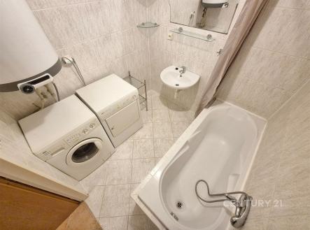 Pronájem bytu, 3+kk, 63 m²