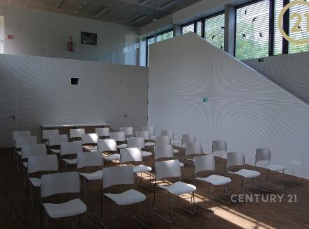 Pronájem komerčního objektu, administrativní budova, 31 m²