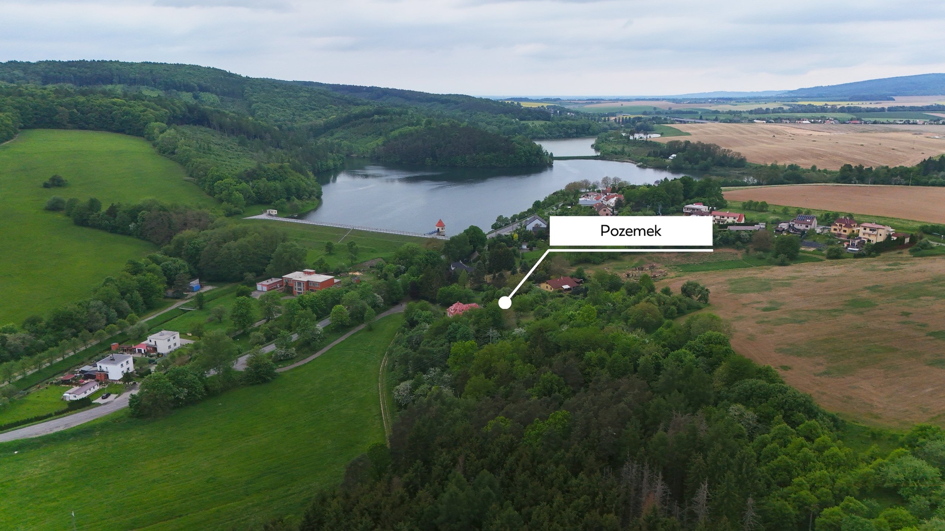 Pozemek 4