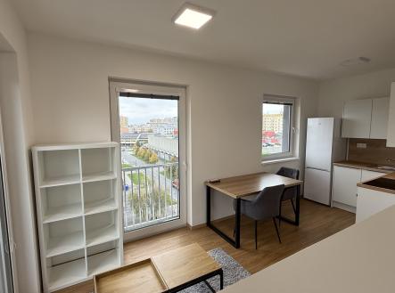 Pronájem bytu, 1+kk, 35 m²