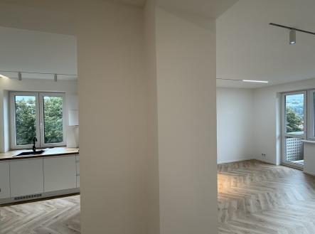Pronájem bytu, 2+1, 69 m²